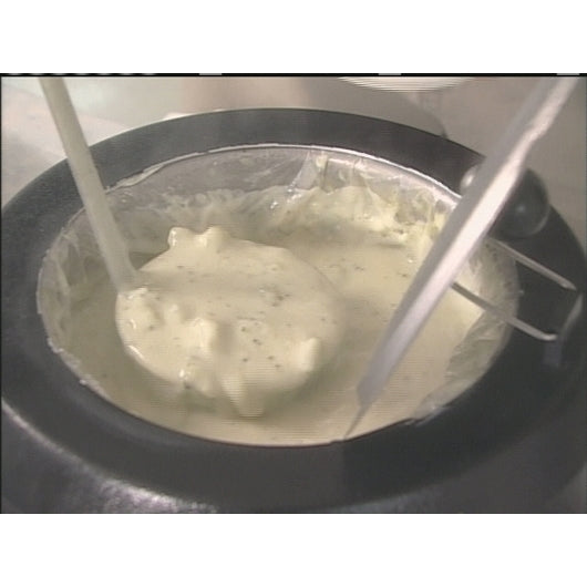 6 & 7 Quart Round Soup Liner (15 x 15)