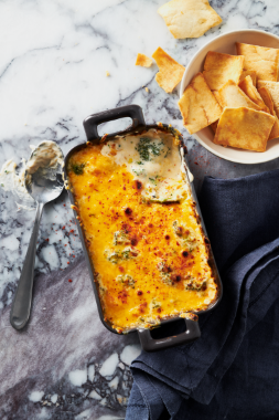 Trio Cheese Sauce 8 x 32 ounces